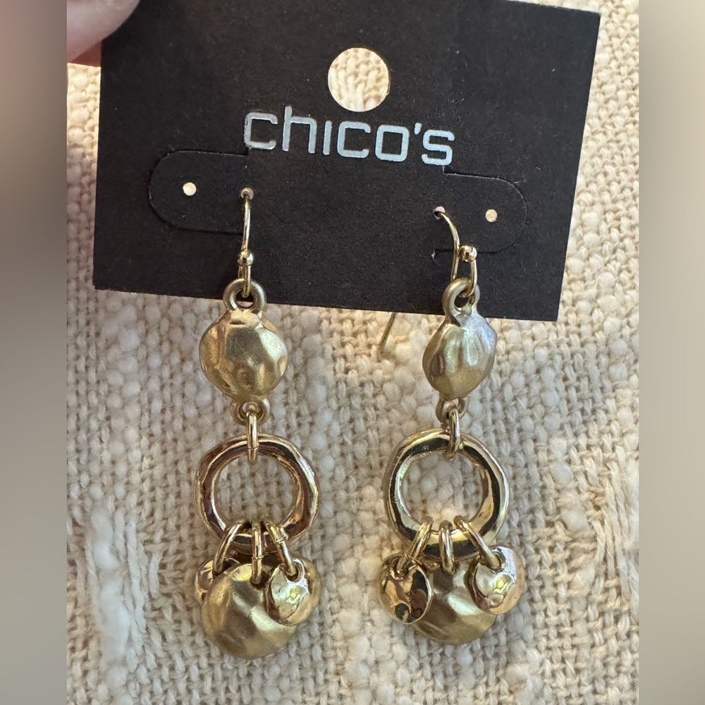 0032-Chico's Gold Dangle Earrings